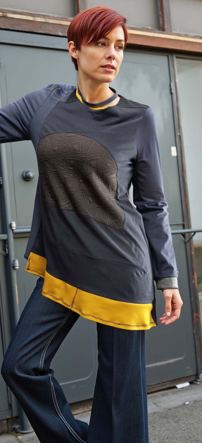 ARTEMIS-BLOUSES-ANTHRACITE-YELLOW-TRIANGLES 1