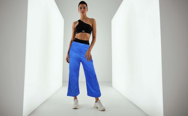 ARTEMIS-PANTS-ZIPCULOTTE-TOP-BLUE-ELECTRIC 1 1